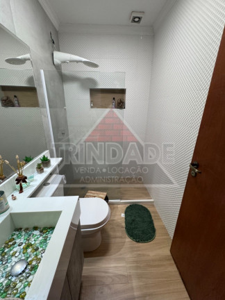 Imagem Casa com 3 Quartos à Venda, 200 m² em Recreio Dos Bandeirantes - Rio De Janeiro