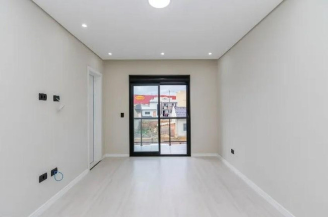 Imagem Casa com 2 Quartos à Venda, 129 m² em Campo De Santana - Curitiba Imagem Casa com 2 Quartos à Venda, 129 m² em Campo De Santana - Curitiba