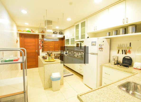 Imagem Casa com 4 Quartos à Venda, 220 m² em Manguinhos - Armação Dos Búzios Imagem Casa com 4 Quartos à Venda, 220 m² em Manguinhos - Armação Dos Búzios