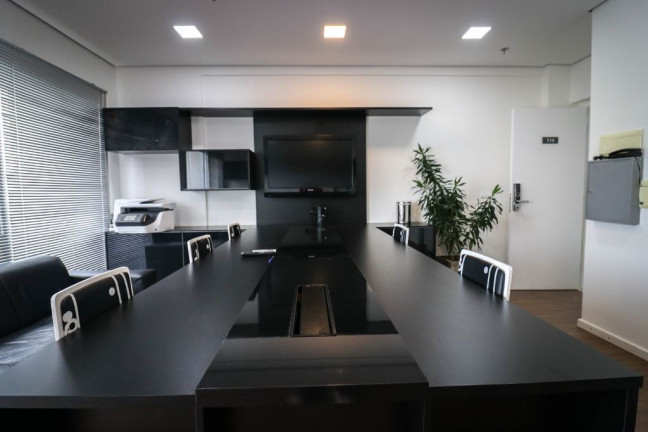 Imagem Sala Comercial à Venda ou Locação, 40 m² em Anhangabaú - Jundiaí Imagem Sala Comercial à Venda ou Locação, 40 m² em Anhangabaú - Jundiaí