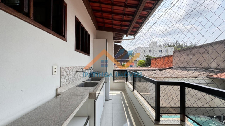 Imagem Casa com 3 Quartos à Venda, 311 m² em Bom Retiro - Ipatinga Imagem Casa com 3 Quartos à Venda, 311 m² em Bom Retiro - Ipatinga