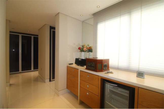 Imagem Apartamento com 3 Quartos à Venda, 386 m² em Vila Nova Conceição - São Paulo Imagem Apartamento com 3 Quartos à Venda, 386 m² em Vila Nova Conceição - São Paulo
