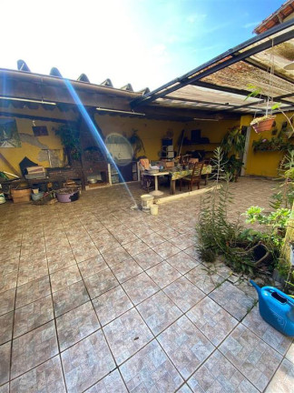 Imagem Casa com 3 Quartos à Venda, 196 m² em Caiçara - Praia Grande