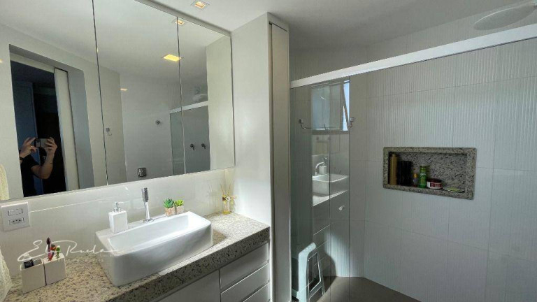 Imagem Apartamento com 3 Quartos à Venda, 145 m² em Praia De Itaparica - Vila Velha Imagem Apartamento com 3 Quartos à Venda, 145 m² em Praia De Itaparica - Vila Velha