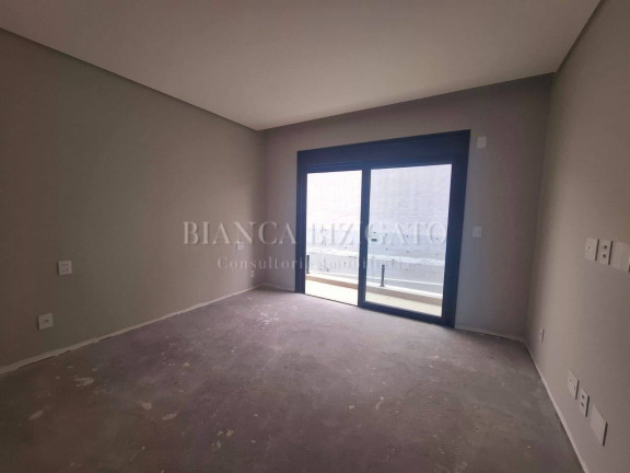 Imagem Casa com 3 Quartos à Venda, em Uberaba - Curitiba Imagem Casa com 3 Quartos à Venda, em Uberaba - Curitiba