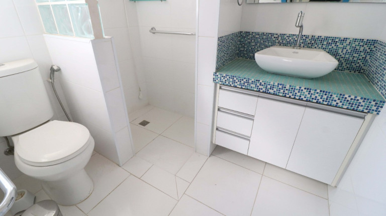 Imagem Sobrado com 4 Quartos à Venda, 199 m² em Vila Paulicéia - São Paulo