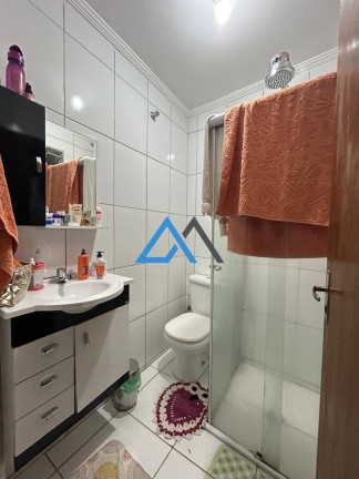 Imagem Casa com 2 Quartos à Venda, 93 m² em Serpa - Caieiras