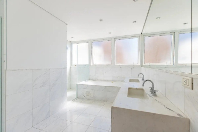 Imagem Imóvel com 2 Quartos à Venda, 182 m² em Vila Nova Conceição - São Paulo