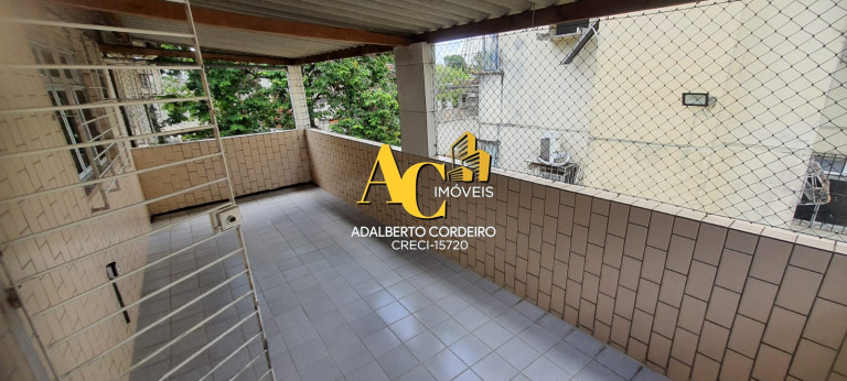 Imagem Casa com 3 Quartos à Venda, 210 m² em Iputinga - Recife