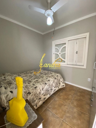Imagem Sobrado com 3 Quartos à Venda, 278 m² em Girassol - Capão Da Canoa