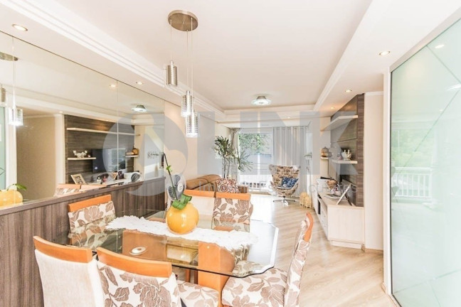 Imagem Apartamento com 2 Quartos à Venda, 73 m² em Jardim Lindóia - Porto Alegre Imagem Apartamento com 2 Quartos à Venda, 73 m² em Jardim Lindóia - Porto Alegre