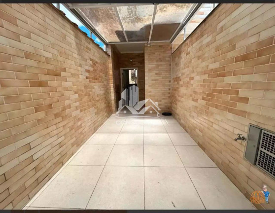 Imagem Casa com 2 Quartos à Venda, 70 m² em Santa Maria - Santos
