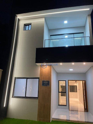 Imagem Casa com 4 Quartos à Venda, 145 m² em Maraponga - Fortaleza Imagem Casa com 4 Quartos à Venda, 145 m² em Maraponga - Fortaleza