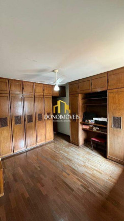 Imagem Casa com 3 Quartos à Venda, 218 m² em Vila Bastos - Santo André Imagem Casa com 3 Quartos à Venda, 218 m² em Vila Bastos - Santo André