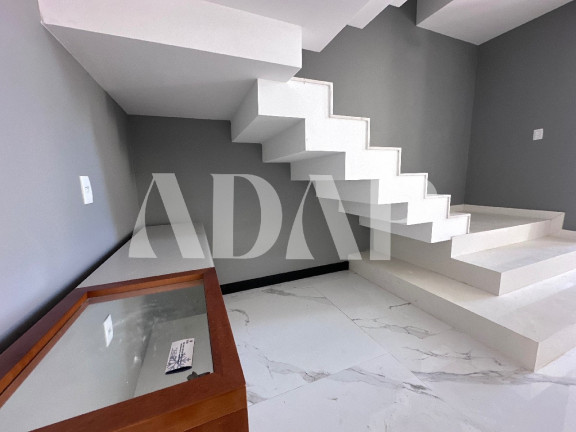 Imagem Casa com 4 Quartos à Venda, 450 m² em Recreio Dos Bandeirantes - Rio De Janeiro Imagem Casa com 4 Quartos à Venda, 450 m² em Recreio Dos Bandeirantes - Rio De Janeiro