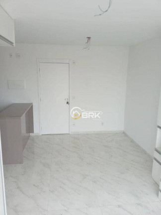 Imagem Studio com 1 Quarto para Alugar, 30 m² em Vila Ré - São Paulo Imagem Studio com 1 Quarto para Alugar, 30 m² em Vila Ré - São Paulo