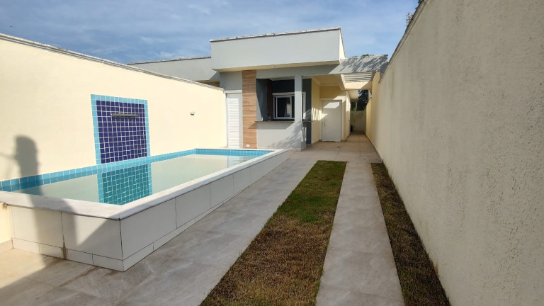 Casa com 3 Quartos à Venda, 79 m² em Jardim Das Palmeiras - Itanhaém