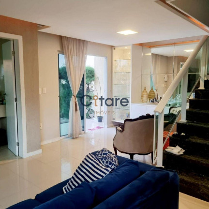 Imagem Casa com 5 Quartos à Venda, 176 m² em Engenheiro Luciano Cavalcante - Fortaleza Imagem Casa com 5 Quartos à Venda, 176 m² em Engenheiro Luciano Cavalcante - Fortaleza