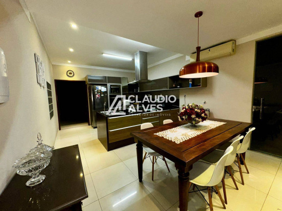 Casa com 4 Quartos à Venda, 300 m² em Cidade Nova - Feira De Santana