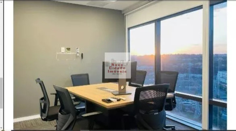 Imóvel com 6 Quartos para Alugar, 368 m² em Cidade Monções - São Paulo