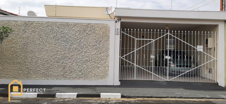 Casa com 2 Quartos à Venda, 170 m² em Jardin Ana Emilia - Taubaté