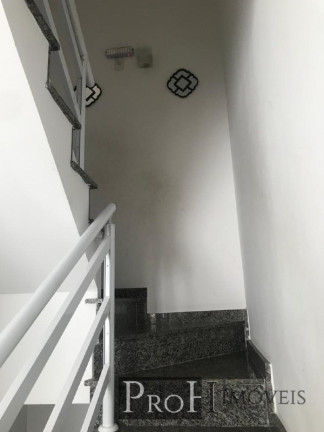Imagem Casa com 2 Quartos à Venda, 112 m² em Vila Scarpelli - Santo André