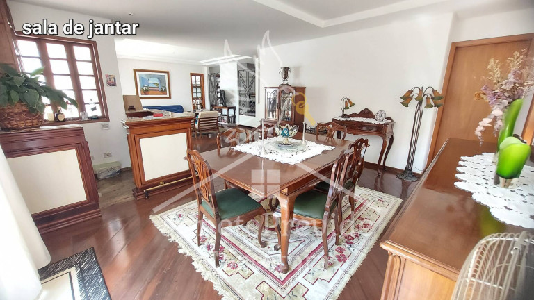 Imagem Casa de Condomínio com 4 Quartos à Venda, 330 m² em Alphaville - Santana De Parnaíba Imagem Casa de Condomínio com 4 Quartos à Venda, 330 m² em Alphaville - Santana De Parnaíba