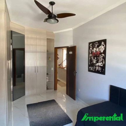 Imagem Casa com 3 Quartos à Venda, 200 m² em Boqueirão - Santos