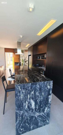 Imagem Casa com 4 Quartos à Venda, 311 m² em Centro - Capão Da Canoa