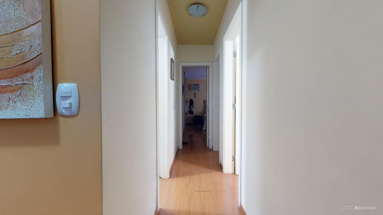 Imagem Sobrado com 3 Quartos à Venda, 221 m² em Tristeza - Porto Alegre