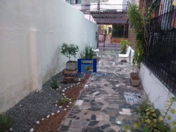 Apartamento com 3 Quartos para Alugar, 70 m² em Boa Viagem - Recife
