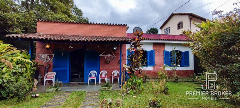 Casa com 3 Quartos à Venda, 150 m² em Cascatinha - Nova Friburgo