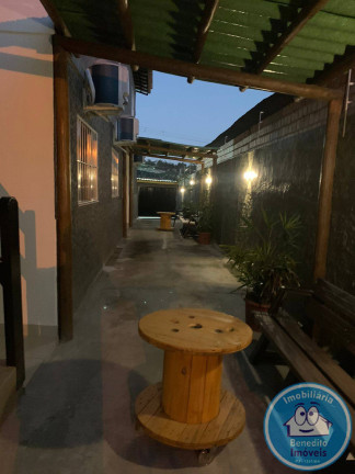 Imagem Kitnet com 8 Quartos à Venda, em Areião - Porto Seguro Imagem Kitnet com 8 Quartos à Venda, em Areião - Porto Seguro