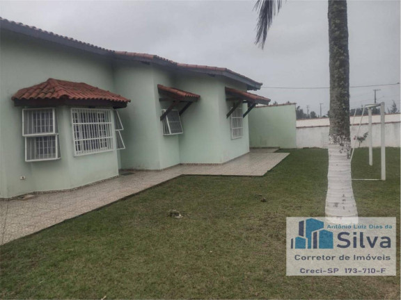 Imagem Casa com 5 Quartos à Venda, 600 m²