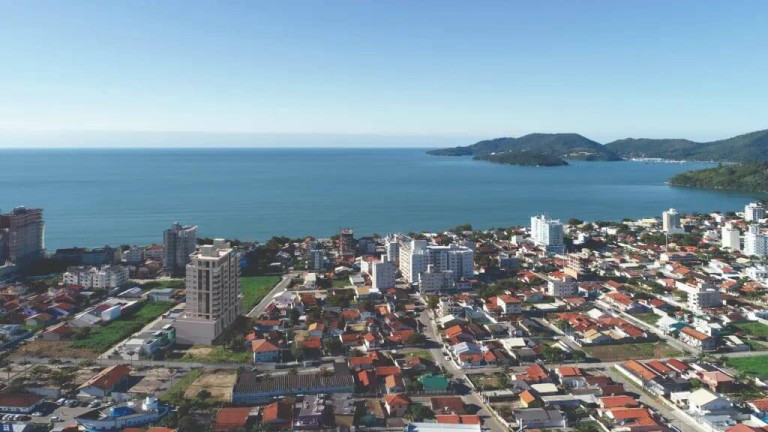 Imagem Apartamento com 4 Quartos à Venda, 176 m² em Balneário Perequê - Porto Belo Imagem Apartamento com 4 Quartos à Venda, 176 m² em Balneário Perequê - Porto Belo