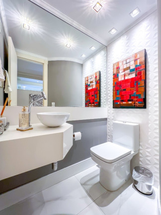 Imagem Apartamento com 3 Quartos à Venda, 183 m² em Petrópolis - Porto Alegre Imagem Apartamento com 3 Quartos à Venda, 183 m² em Petrópolis - Porto Alegre