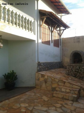 Imagem Casa com 3 Quartos à Venda, 150 m² em Centro - Mateus Leme