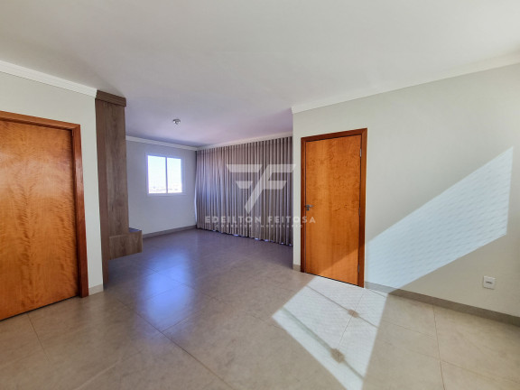 Imagem Cobertura com 4 Quartos à Venda, 176 m² em Santa Mônica - Uberlândia Imagem Cobertura com 4 Quartos à Venda, 176 m² em Santa Mônica - Uberlândia