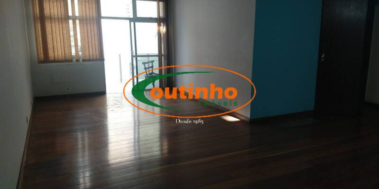 Imagem Apartamento com 3 Quartos à Venda, 114 m² em Tijuca - Rio De Janeiro Imagem Apartamento com 3 Quartos à Venda, 114 m² em Tijuca - Rio De Janeiro