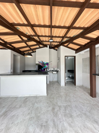 Imagem Casa com 3 Quartos à Venda, 360 m² em Centro - Tramandaí