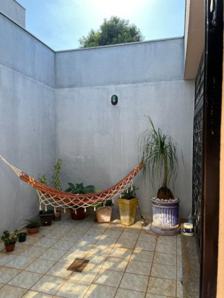 Imagem Casa com 3 Quartos à Venda, 275 m² em Parque Residencial Vale Do Sol - Araraquara Imagem Casa com 3 Quartos à Venda, 275 m² em Parque Residencial Vale Do Sol - Araraquara