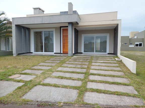 Imagem Casa com 4 Quartos à Venda, em Atlântida Sul - Osório Imagem Casa com 4 Quartos à Venda, em Atlântida Sul - Osório