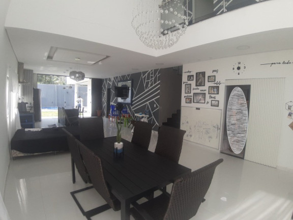 Imagem Casa com 5 Quartos à Venda, 383 m² em Novo Aleixo - Manaus Imagem Casa com 5 Quartos à Venda, 383 m² em Novo Aleixo - Manaus