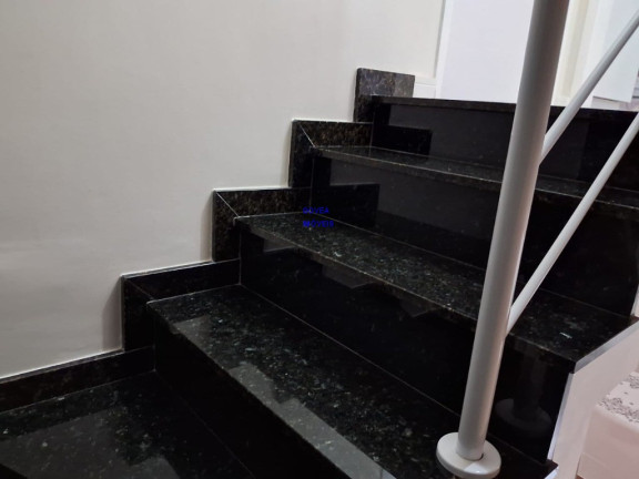 Imagem Casa com 3 Quartos à Venda, 155 m² em Uberaba - Curitiba Imagem Casa com 3 Quartos à Venda, 155 m² em Uberaba - Curitiba