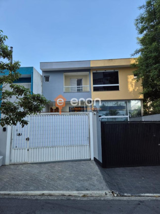 Imagem Casa com 3 Quartos à Venda, 219 m²