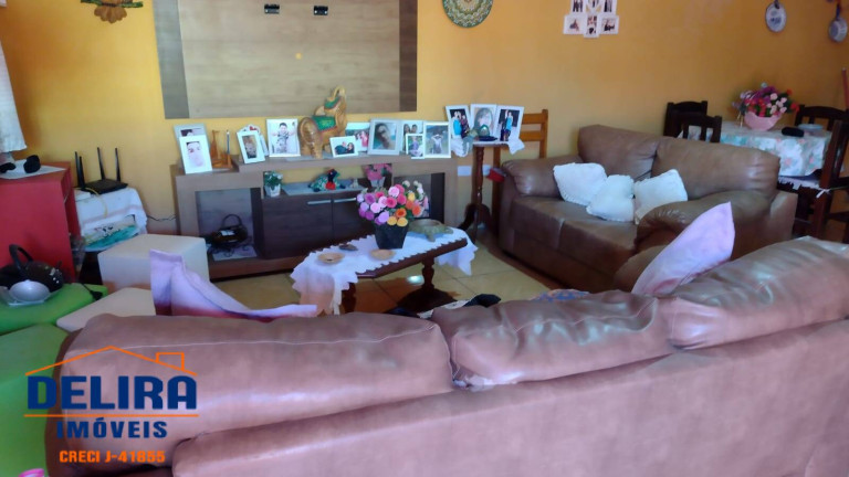 Imagem Casa com 3 Quartos à Venda, 206 m² em Jardim Luiz Rodrigues - Itanhaém Imagem Casa com 3 Quartos à Venda, 206 m² em Jardim Luiz Rodrigues - Itanhaém