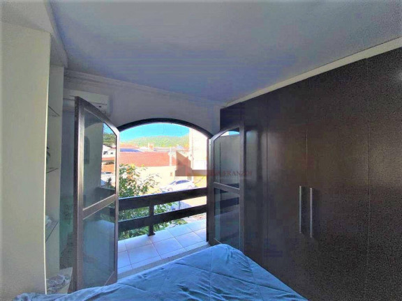 Imagem Casa com 4 Quartos à Venda, 232 m² em Ressacada - Itajaí