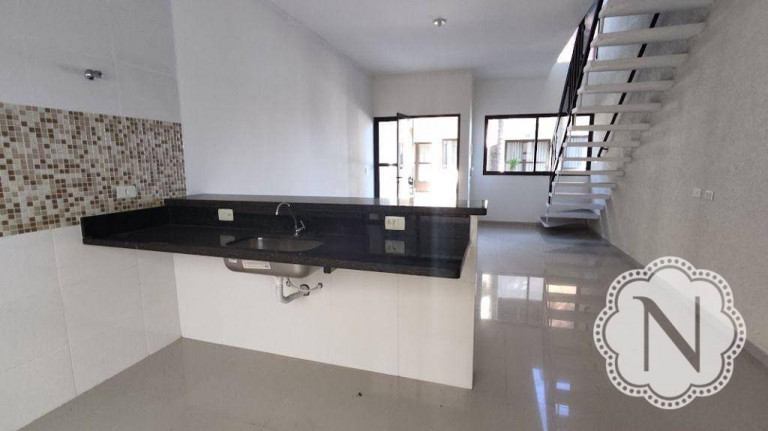Imagem Sobrado com 2 Quartos à Venda, 70 m² em Suarão - Itanhaém Imagem Sobrado com 2 Quartos à Venda, 70 m² em Suarão - Itanhaém