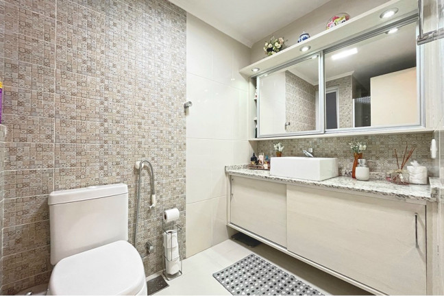 Imagem Apartamento com 3 Quartos à Venda, 97 m² em Menino Deus - Porto Alegre