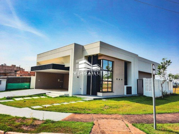 Imagem Casa com 3 Quartos à Venda, 230 m² em Aeroclube - Porto Velho